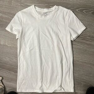 Never worn VINCE tshirt